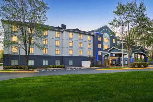 Holiday Inn Express & Suites RICHMOND-BRANDERMILL-HULL ST. by IHG