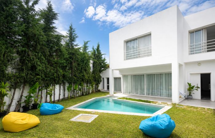 Elegant Villa in Gammarth with Private Indoor Pool