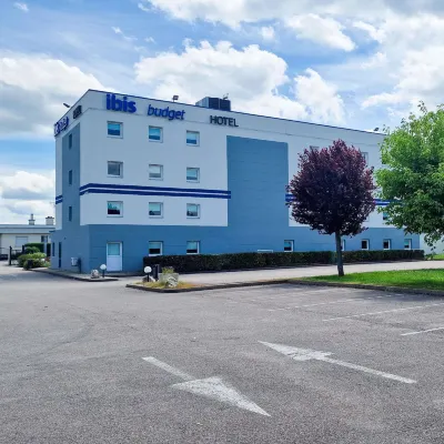 Ibis Budget Dijon Saint Apollinaire Hotels near مستشفى سي إتش يو ديجون