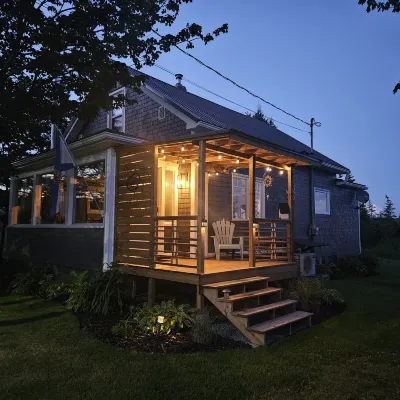 Camp Nova a Cozy Cedar-Clad Cottage in Scenic Tangier, Canada - 2-Star