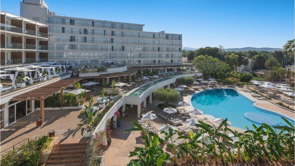 Valentin Somni Hotel & Suites