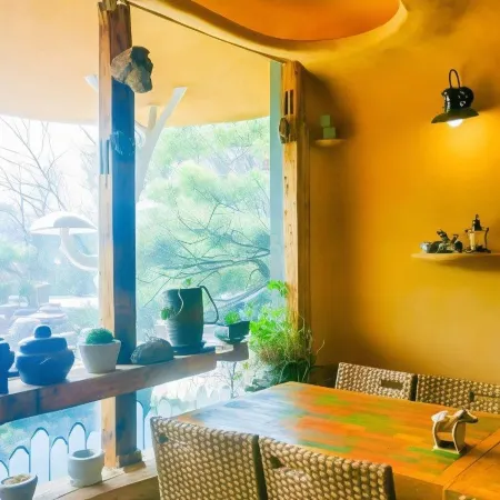 Paju Terra Pension A Отели рядом с достопримечательностью «Королевская гробница Чаннын»
