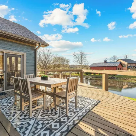 Ember Shoals Resort | On the White River, Cotter AR