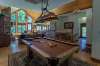 Heart Rock Lodge