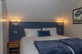Narrow Water Lodges