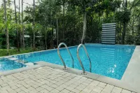 Kolaahalam Mainland Resorts & Spa - Pools