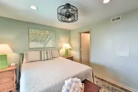 Summer Winds Resort Condo w/ Ocean Views! - Strand
