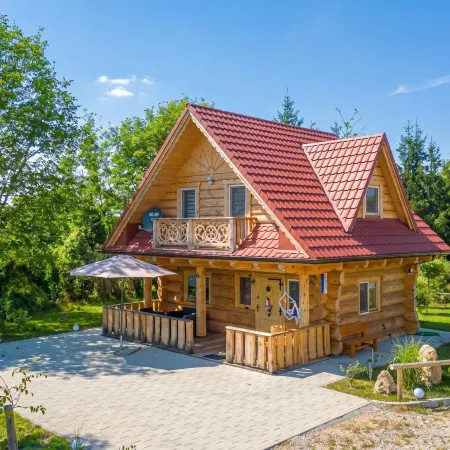 Vilinija Log Cabins Отели в г. Подчетртек