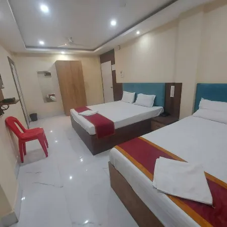 Hotel Sukadev Homes