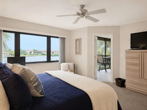 AJ's Bayside Treasure - Outstanding Waterfront Views & Private Beach Access! - Gym