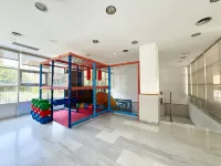 Stylish Benidorm apartment, pools, sauna & terrace -  Ferienwohnungen