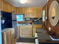 Cozy Cottage near Bigfork overlooking Flathead Lake in our Cherry Orchard - Alphydda