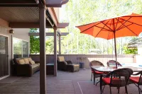 Perfect Basecamp for Mt. Bachelor with Hot Tub - Vila