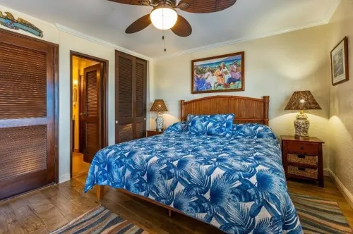 Menehune Shores, #210 3 Bedroom Condo by RedAwning - 3-Star