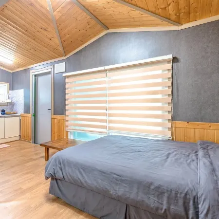 Samcheok Sol Beach Pension