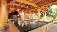 Hotel Royal Hill Fukuchiyama and Spa - parking