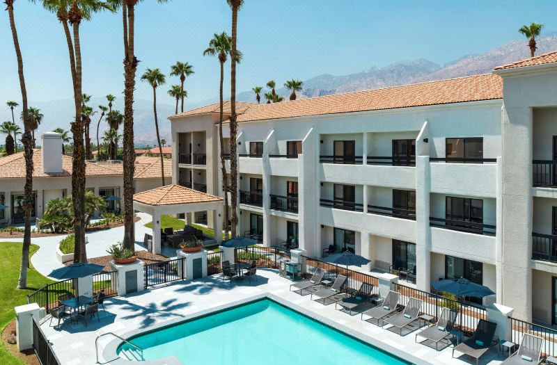 Courtyard Palm Springs photo 5