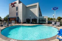 Hampton Inn Owensboro South - parking