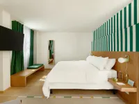 Hotel Parián Hotels near روما