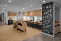 TownePlace Suites by Marriott Nampa - Aamiainen