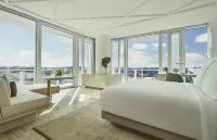 Four Seasons Hotel at the Surf Club, Surfside, Florida - Gym