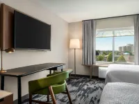 Fairfield Inn & Suites Milwaukee West Hotels near Pitman Theater