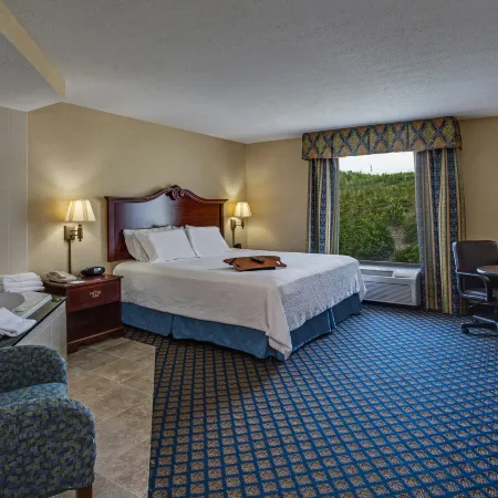 Hampton Inn Clearfield