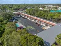 Red Roof Inn Ft Pierce - Haustierfreundliche