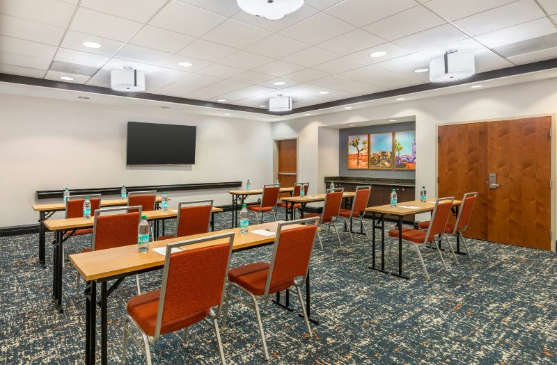 Hampton Inn & Suites Moreno Valley photo 4