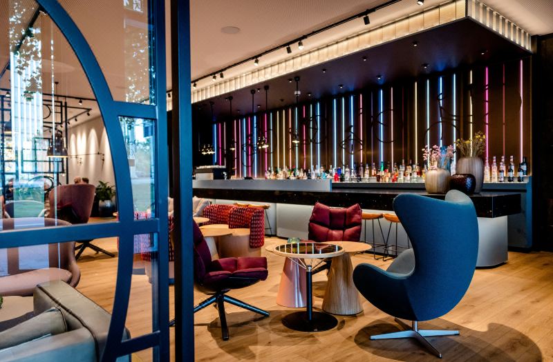 Motel One Amsterdam photo 2