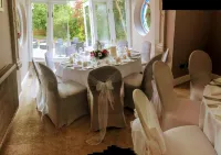 LLwyn Country House - 3-Star