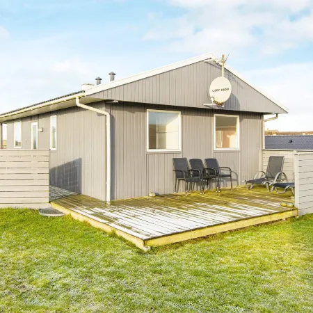 6 person holiday home in Lemvig