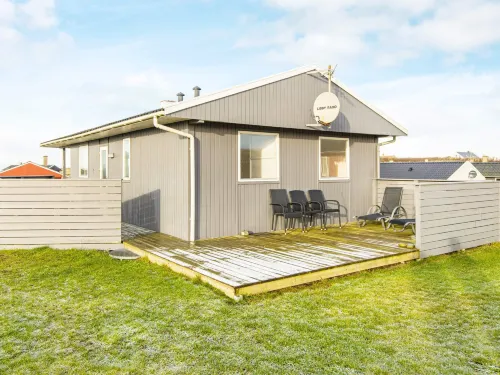6 person holiday home in Lemvig - 4-Star