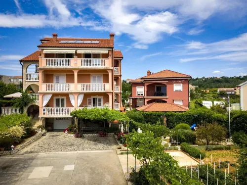 Kastell Apartments - 3-Star