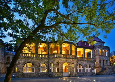 The Yihe Yangtze Hotel Hotel a 