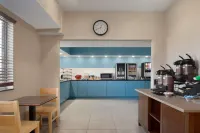 南達科他布魯金斯麗笙鄉村套房酒店 - 早餐