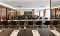 Living Hotel Düsseldorf Hotels in Dusseldorf
