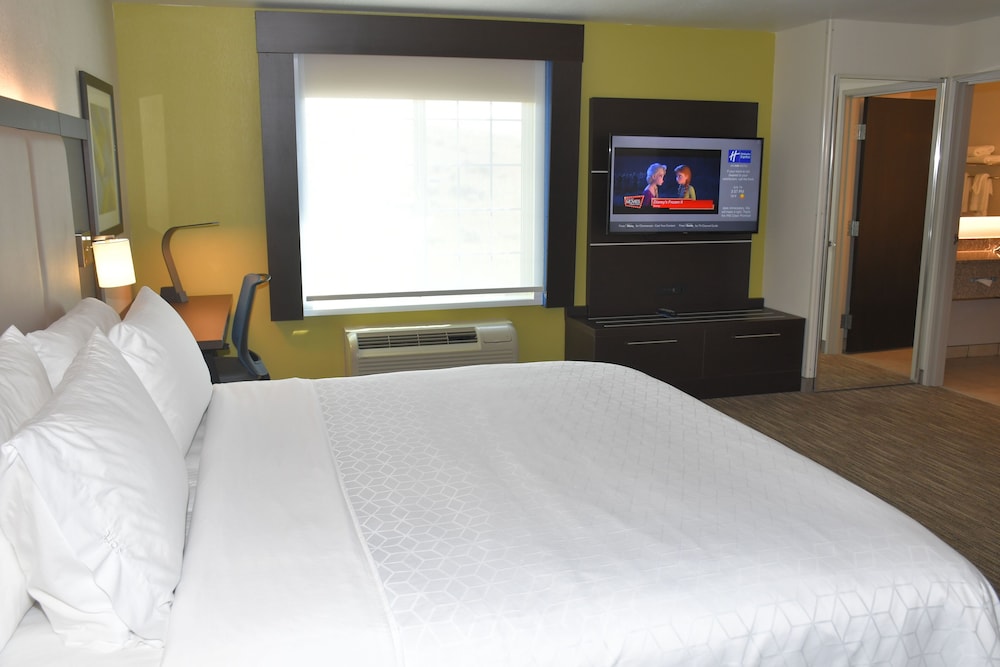 Holiday Inn Express Hotel & Suites Evanston, an Ihg Hotel