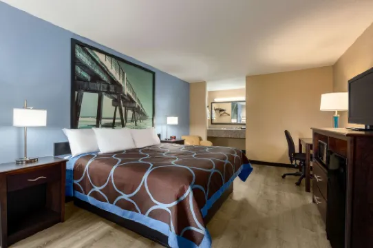 クオリティ イン クレストビュー I-10 エグリン AFB エリア