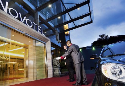 노보텔 구이양 호텔 로비