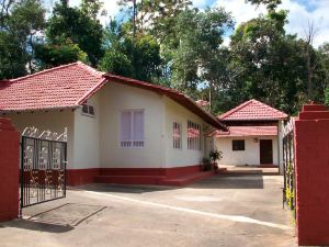 Nakoor Valkot Estate Stay -2 BHK Farm House