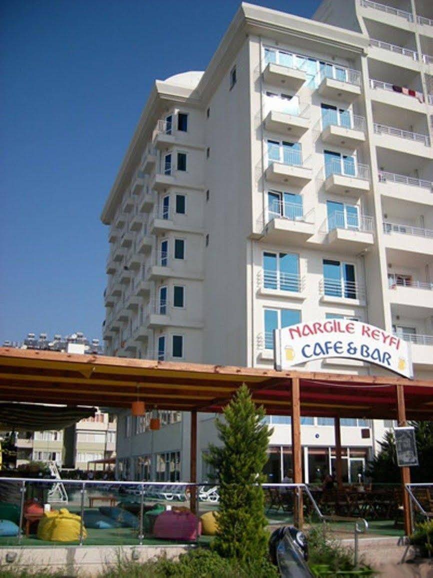 Kristal Beach Hotel