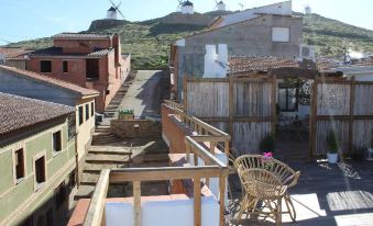 Apartamentos Oncemolinos Con Desayuno - Housity