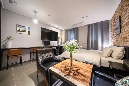 Hotel Bunny Отели рядом с достопримечательностью «Saeng-Geumjib»