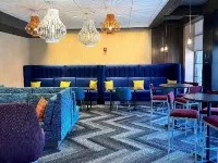 Tru by Hilton Baltimore Harbor East Hoteles cerca de Barrio de Fell's Point