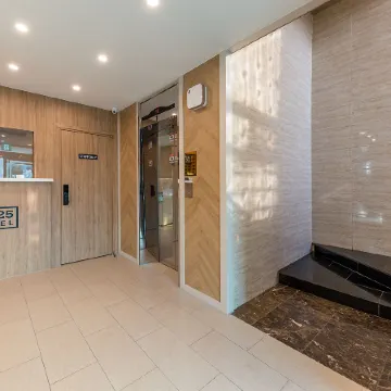Daejeon No.25 Hotel Daejeon Station Branch Отели рядом с достопримечательностью «Скайпарк в Тэдоне»