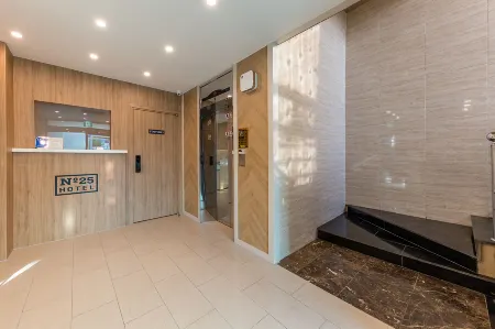 Daejeon No.25 Hotel Daejeon Station Branch Отели рядом с достопримечательностью «Daejeon O-World»