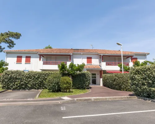 Cote du Lac Hotels in Soustons