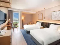 Radisson Blu Hotel and Resort Abu Dhabi Corniche Hotels near Corniche