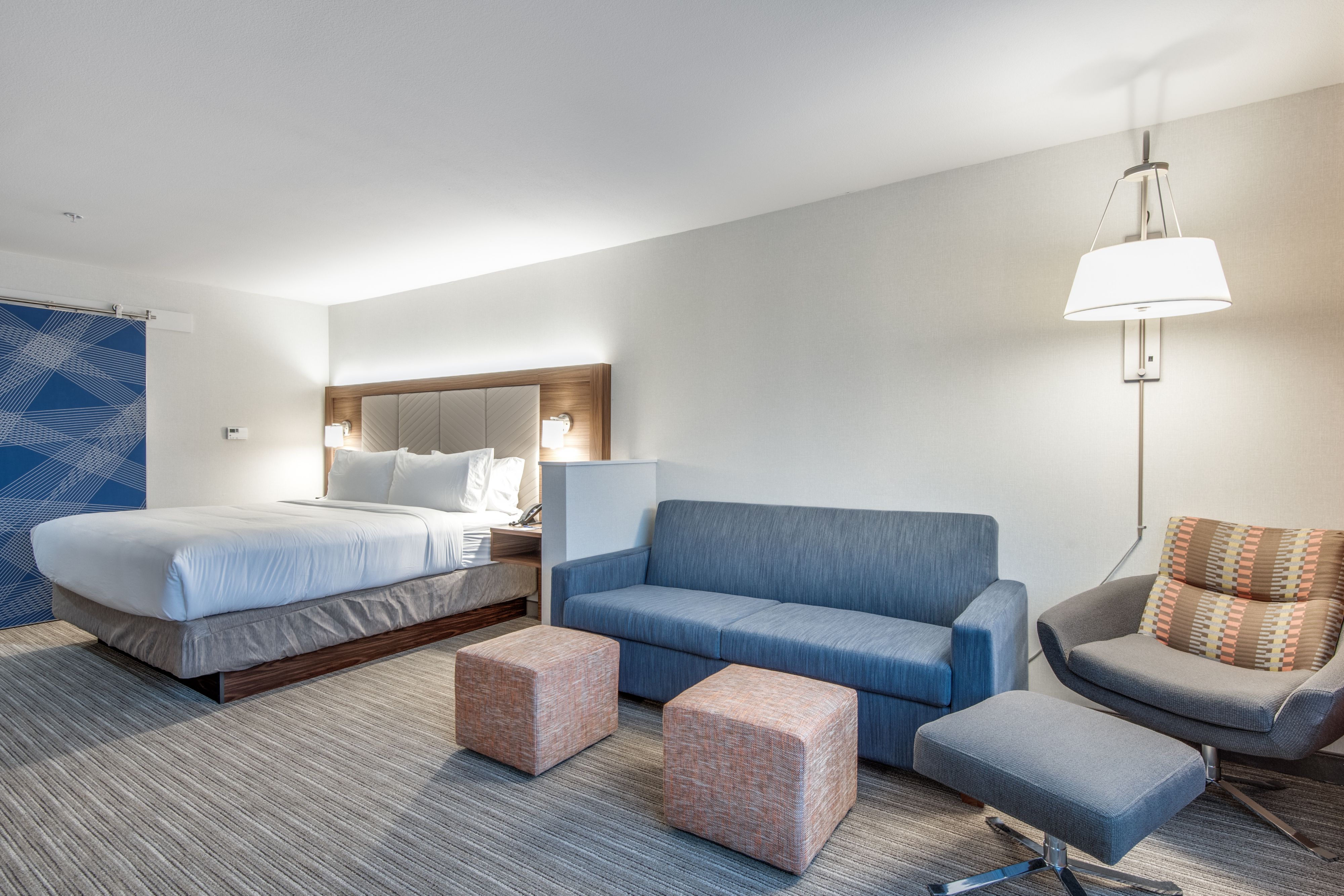 Holiday Inn Express & Suites Dallas North - Addison, an Ihg Hotel